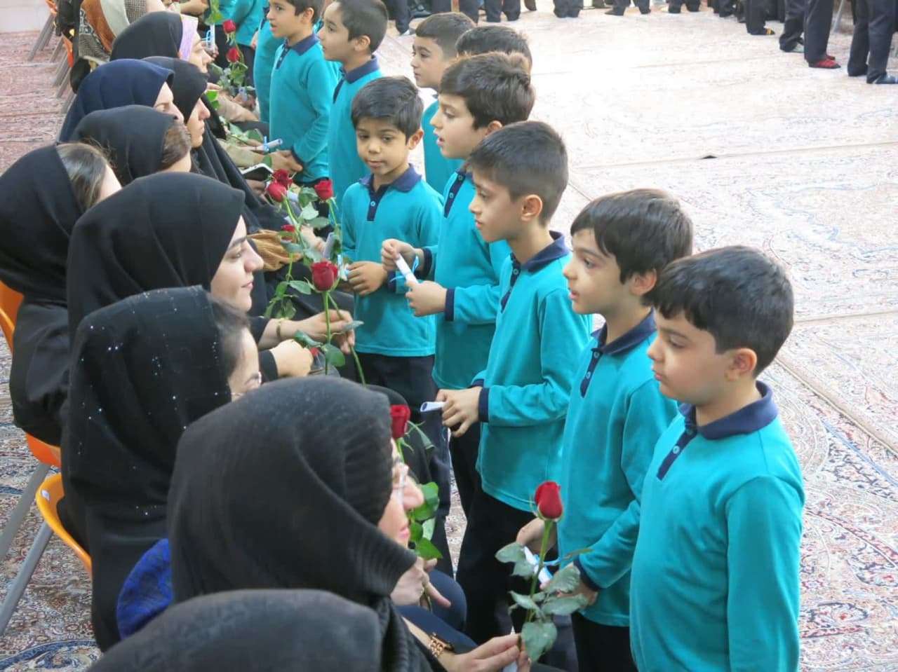 میم مثل مادر